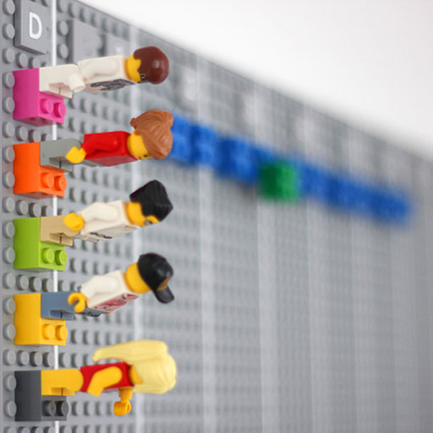 Calendario LEGO, Vitamins Studio 