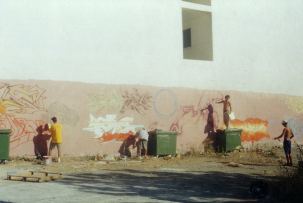 Escenas de graffiti en Granada 