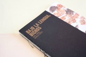 Bajo la lengua, bichos – Poesía ilustrada por Uxue Juárez y Daniela Spoto