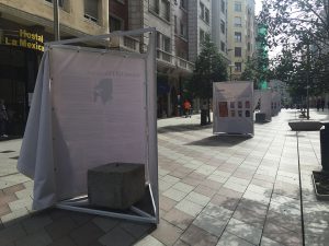 Acto vandálico contra las portadas de Daniel Gil