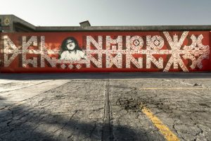 Mural 'Del Barrio' de Said Dokins y Lapiztola