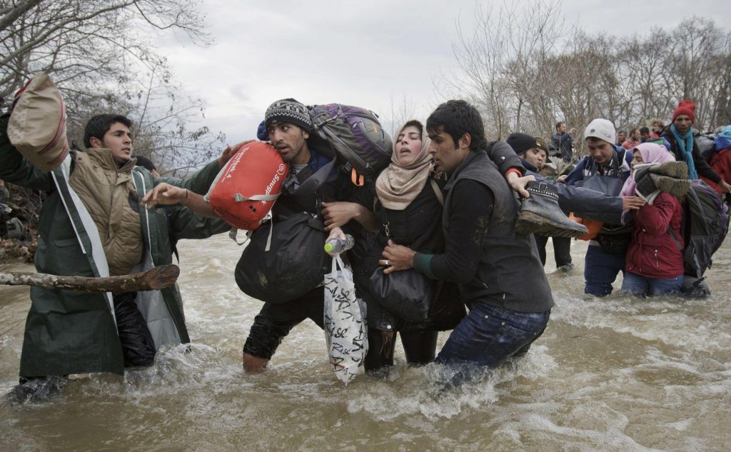 Vadim Ghirda - Migrant Crossing