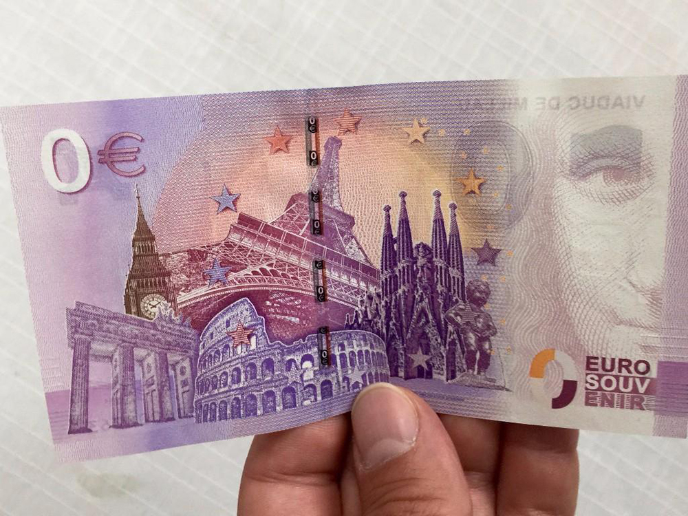 Alemania pone a la venta billetes de cero euros.