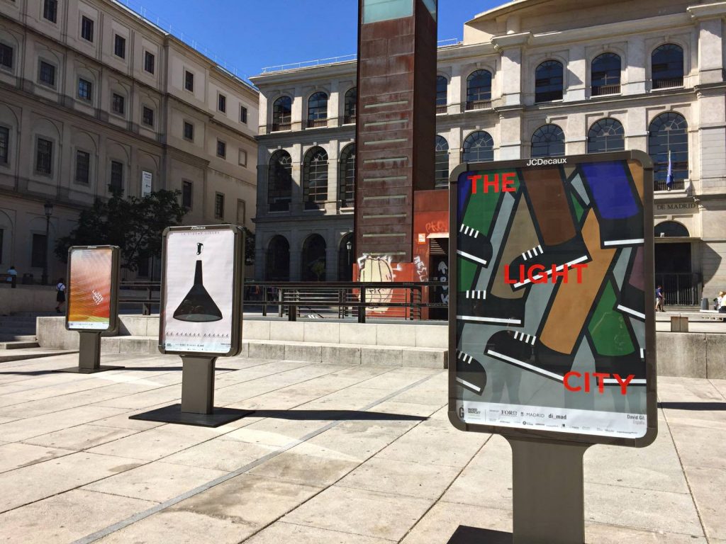 Embudo para Madrid Gráfica 17, en el Paseo del Prado y la Plaza Sánchez Bustillo del Museo Reina Sofía.