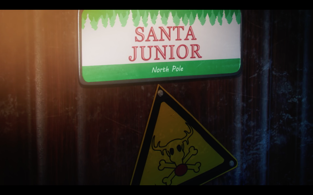 La puerta de la habitación de Santa Junior en el anuncio de Manor