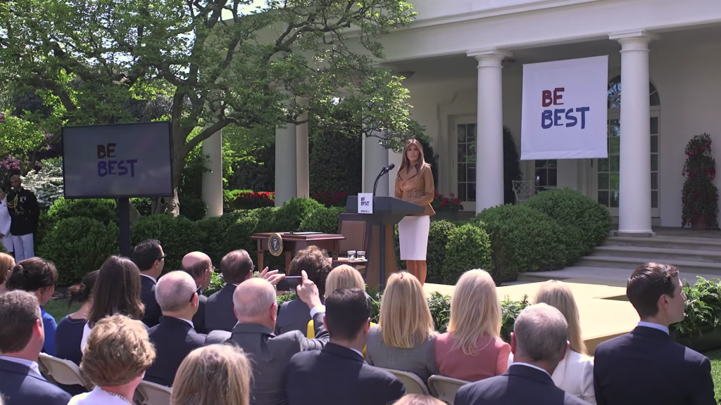 Be Best, logo de Melania Trump 7