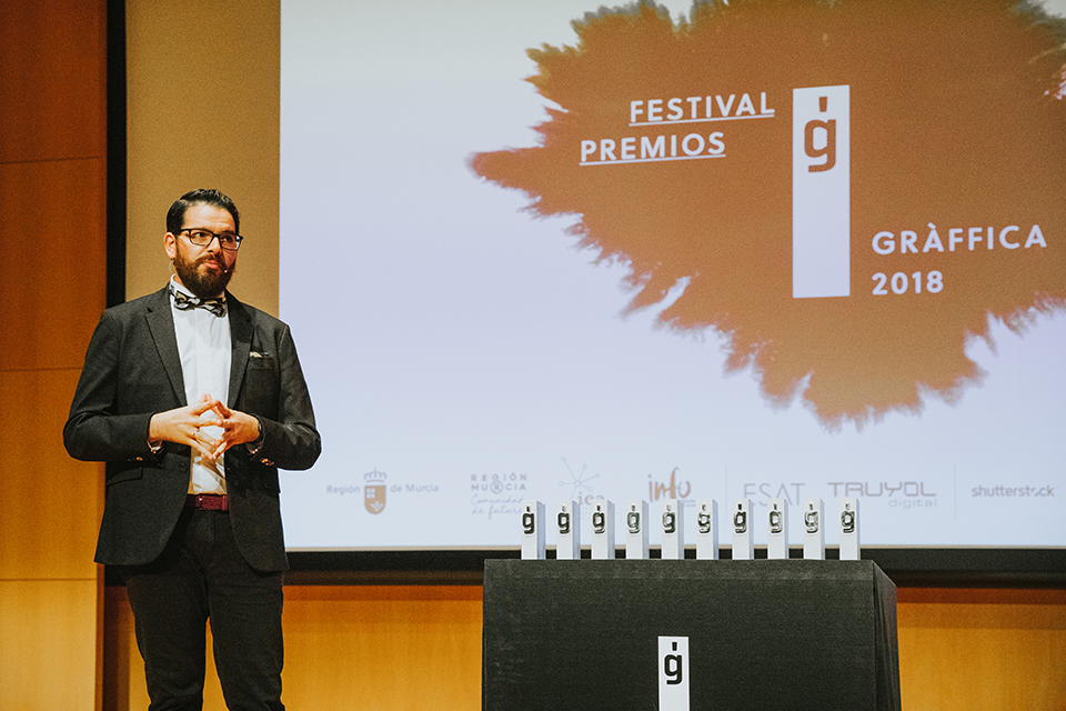 premios graffica 2018 presentador Javi