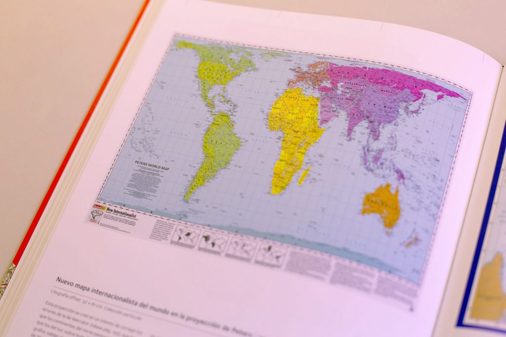 'Mapas: explorando el mundo', un libro para perderse y encontrarse. Libro de mapas.