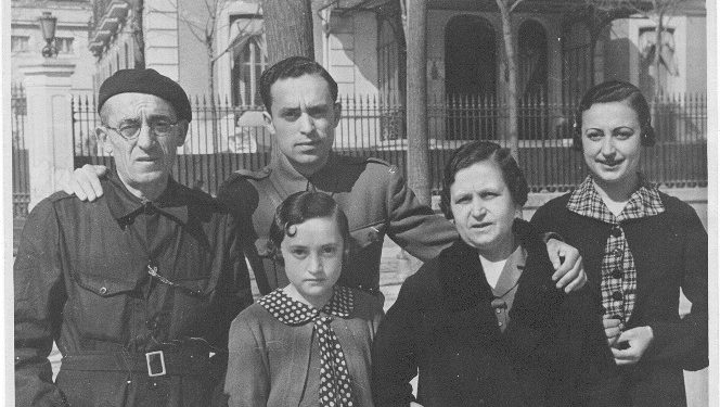 La familia de Manolo Prieto en su llegada a Madrid 