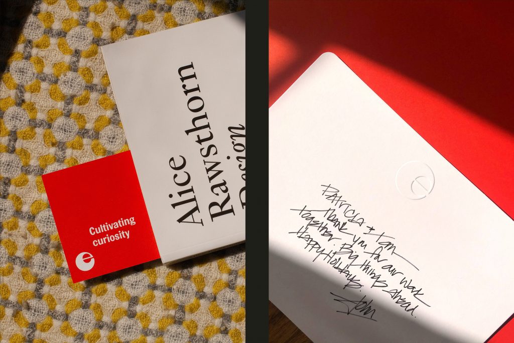 La imagen tiene un atributo ALT vacío; su nombre de archivo es EI_Stationery_06-1024x683.jpeg