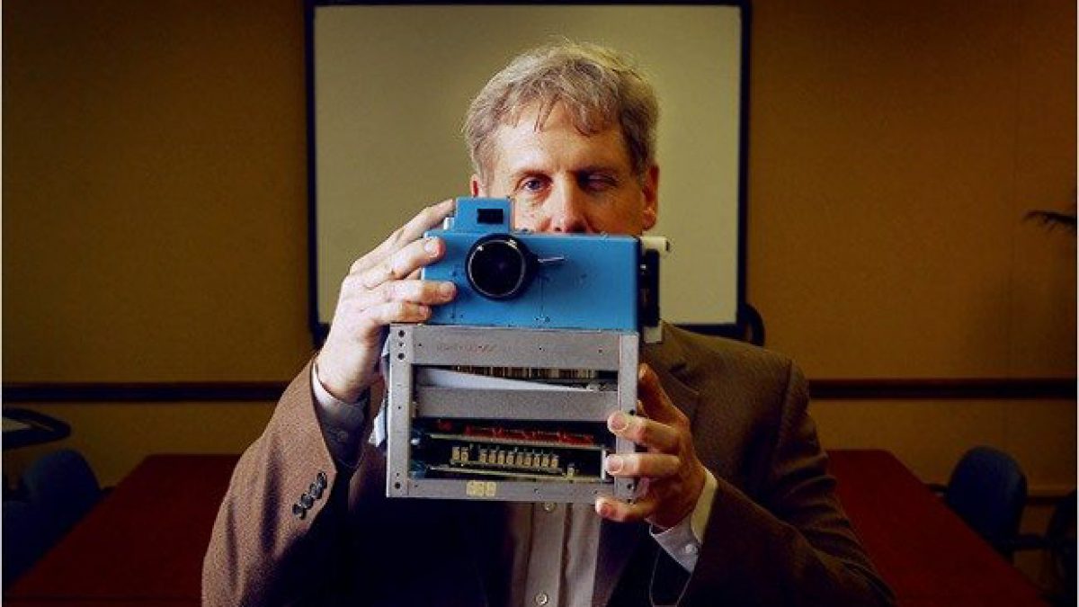 Púrpura flaco Dar a luz Quién diseñó la primera cámara digital de la historia?